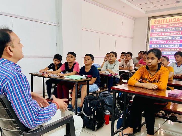Sainik School Coaching In Agra | Military School Coaching In Agra